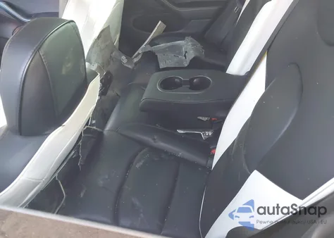 2020 Tesla Model 3 Performance z USA, uszkodzony, nr VIN 5YJ3E1EC0LF603267